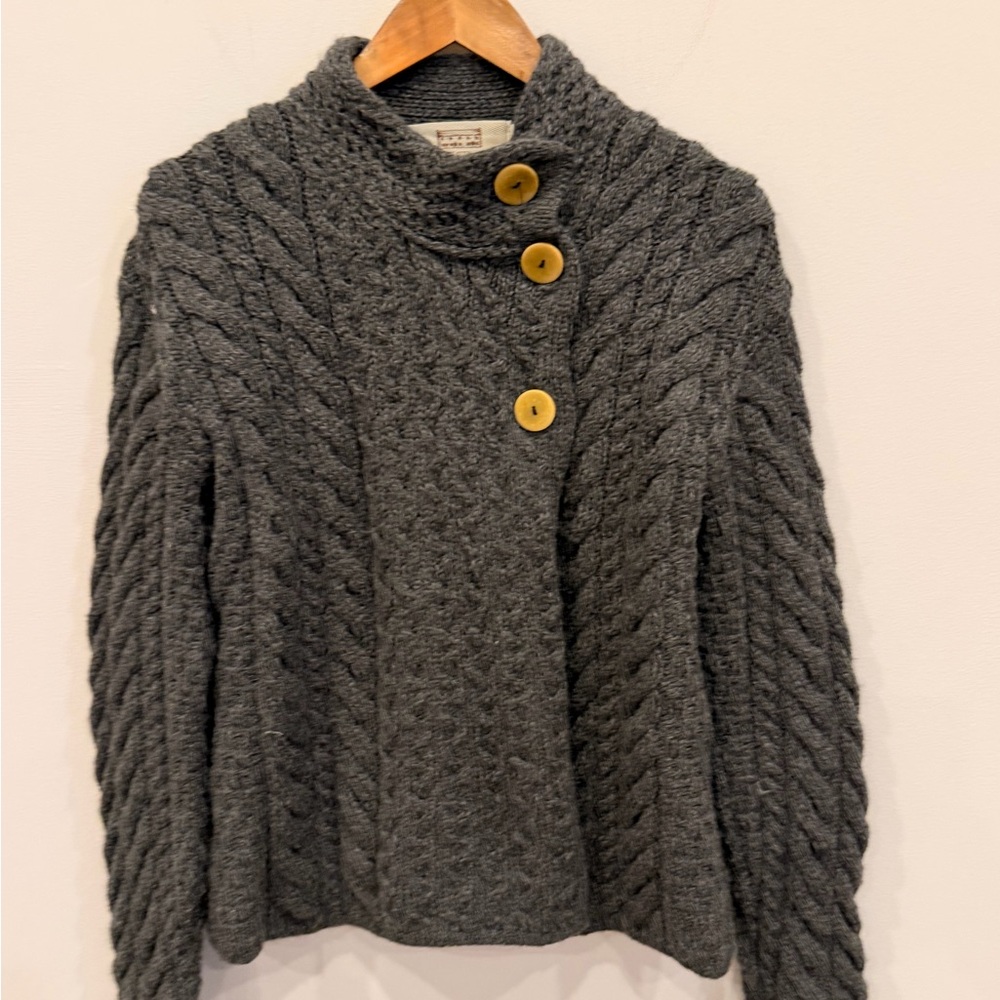 Aran Sweater Market Cable Knit Cardigan Size M Gray Made in Ireland Wool